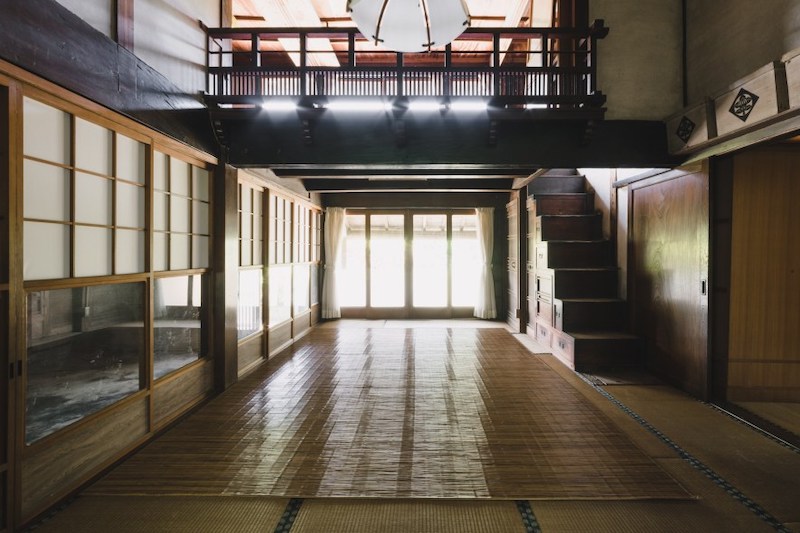 桜井の古民家学生寮の内部